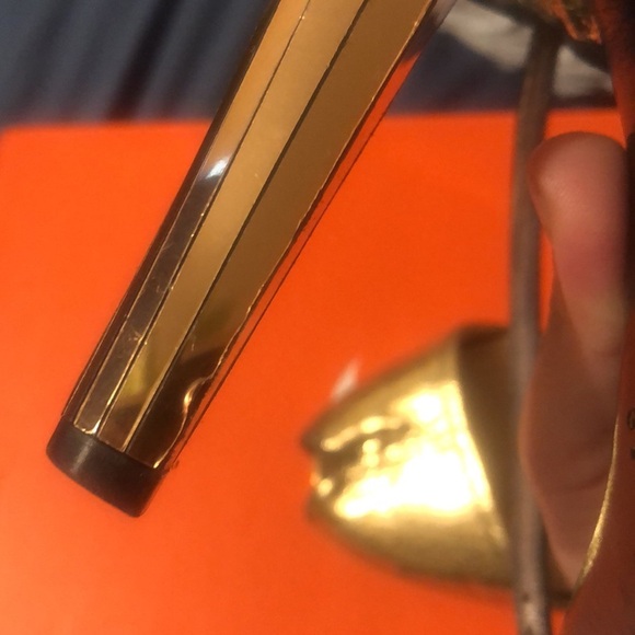 Gucci Heels - Picture 6 of 9